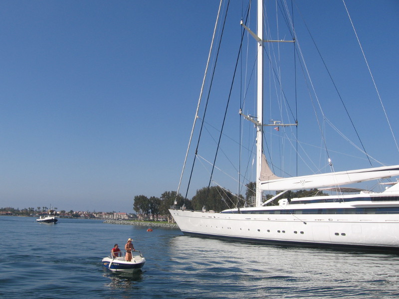 World S Largest Single Masted Yacht In San Diego Cool San Diego Sights