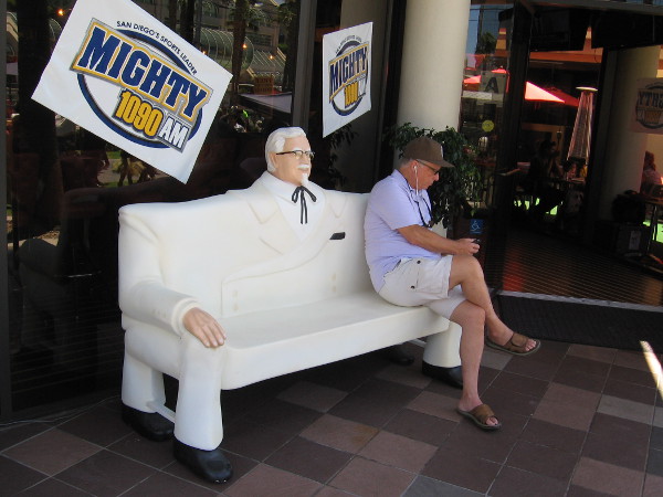 KFC had very unusual Colonel Sanders artwork outside Comic-Con like last year. The funny sculptures also serve as Wi-Fi hotspots.