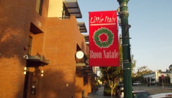 Buon Natale Outdoor Sign.Little Italy Gets Ready For Christmas Cool San Diego Sights