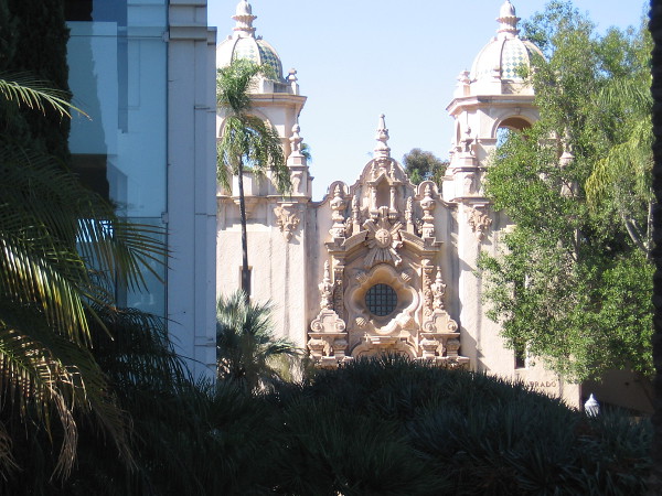 The Casa del Prado Theater rises beyond the Natural History Museum.
